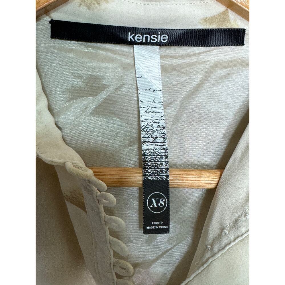 KENSIE Dress Button Down With Belt Strap Size: XS - Picture 2 of 4